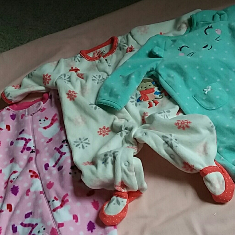 3 footies
